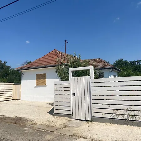 Banhiday J70 Beach House Balatonvilágos Exterior photo