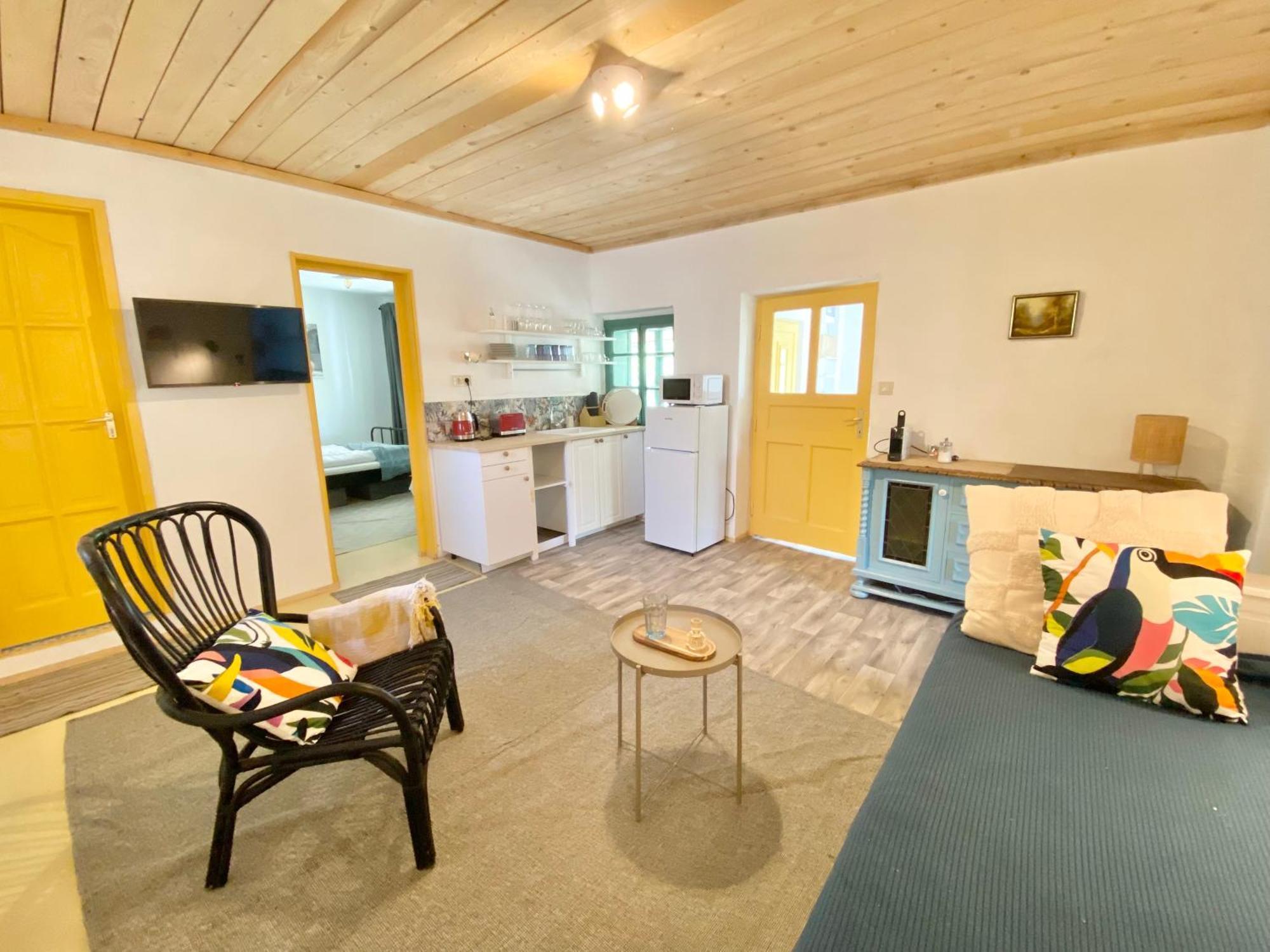 Holiday home Banhiday J70 House *